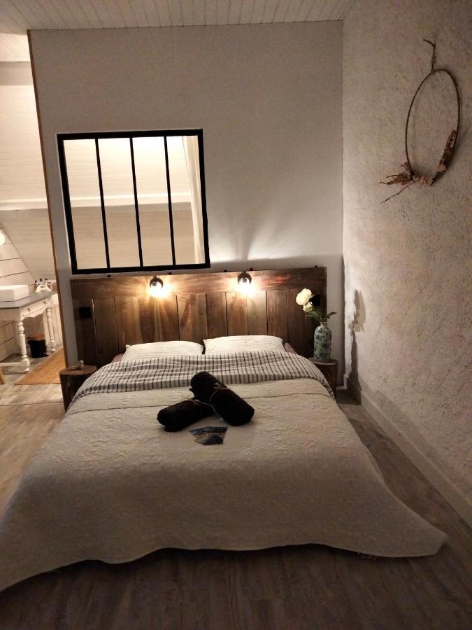 Chambre Telma 2 Pers Avec Piscine "Mon Lit Au Pre" Couples Ou Femmes Seulement Pontours Dış mekan fotoğraf