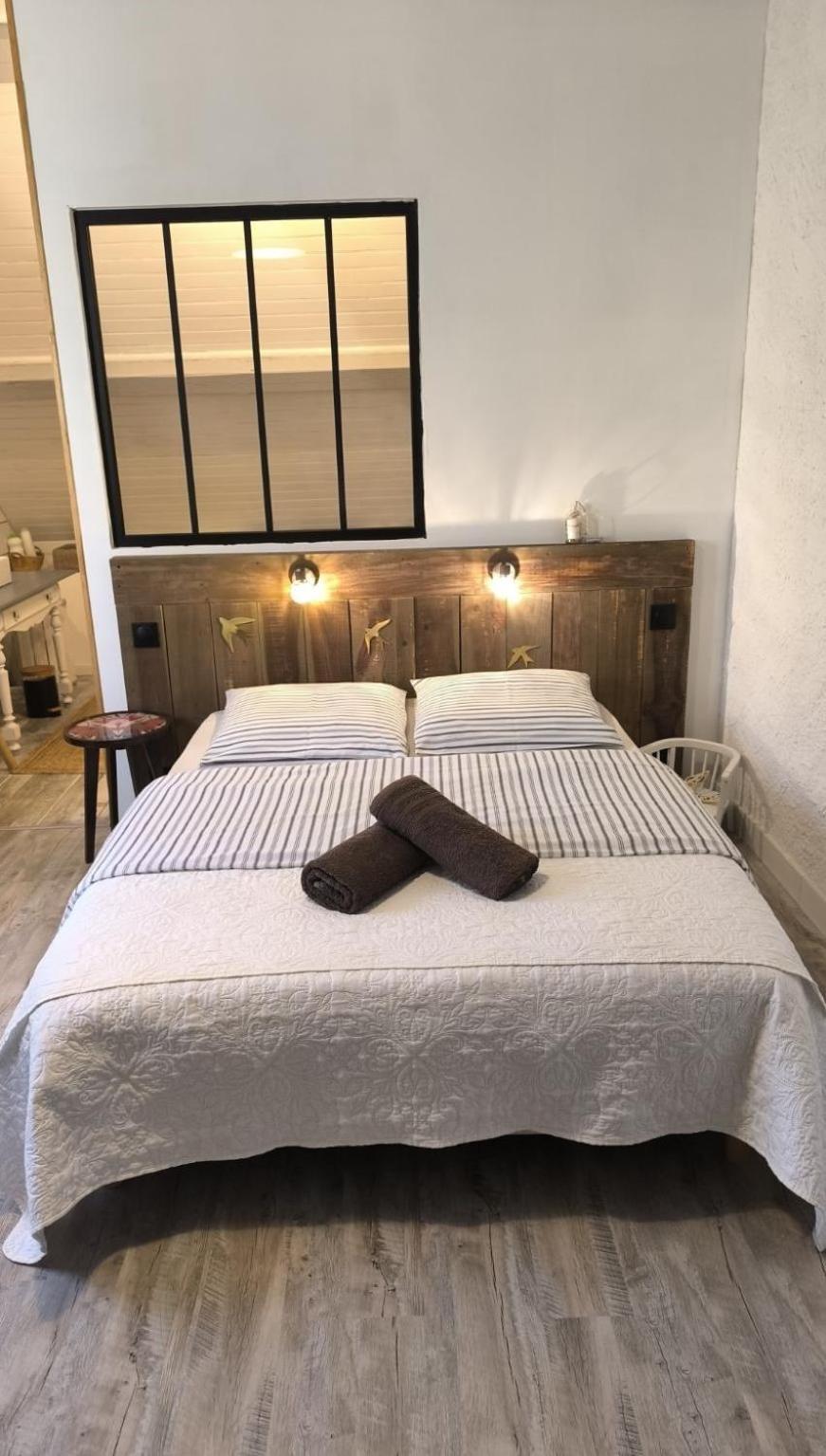 Chambre Telma 2 Pers Avec Piscine "Mon Lit Au Pre" Couples Ou Femmes Seulement Pontours Dış mekan fotoğraf